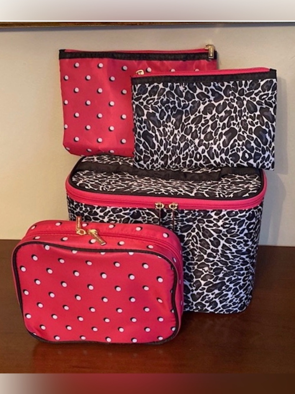 New!  Toiletry & Travel Nylon Cases | Set of 4